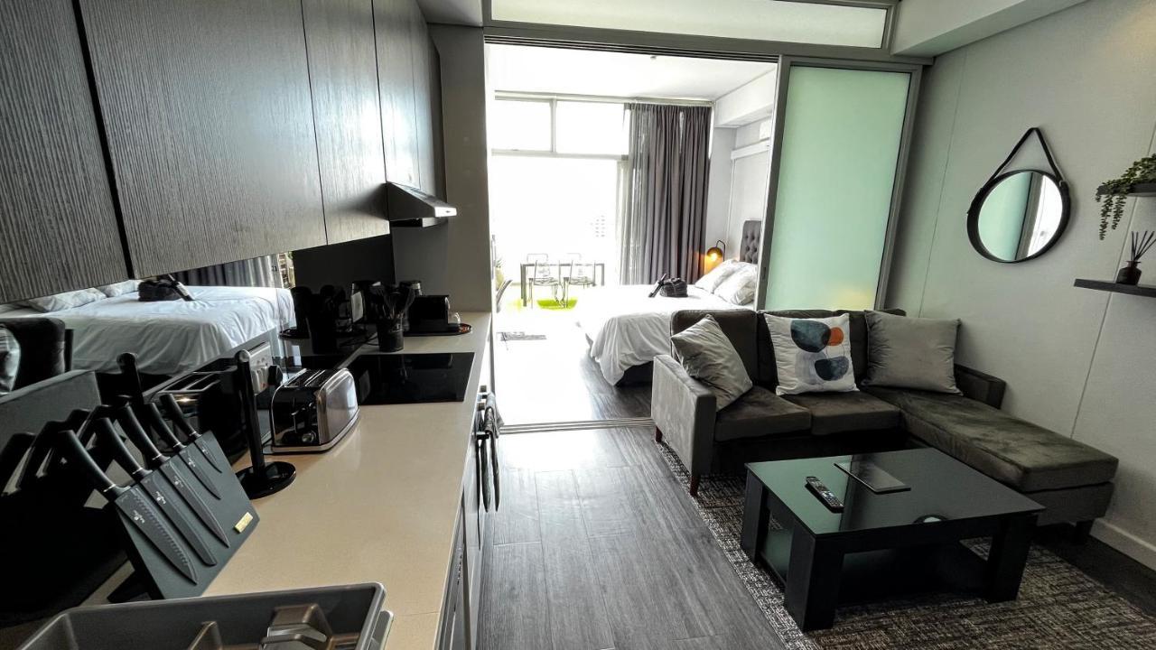 Modern Luxury Studio With Breathtaking City Views - No Load Shedding Ciudad del Cabo Exterior foto